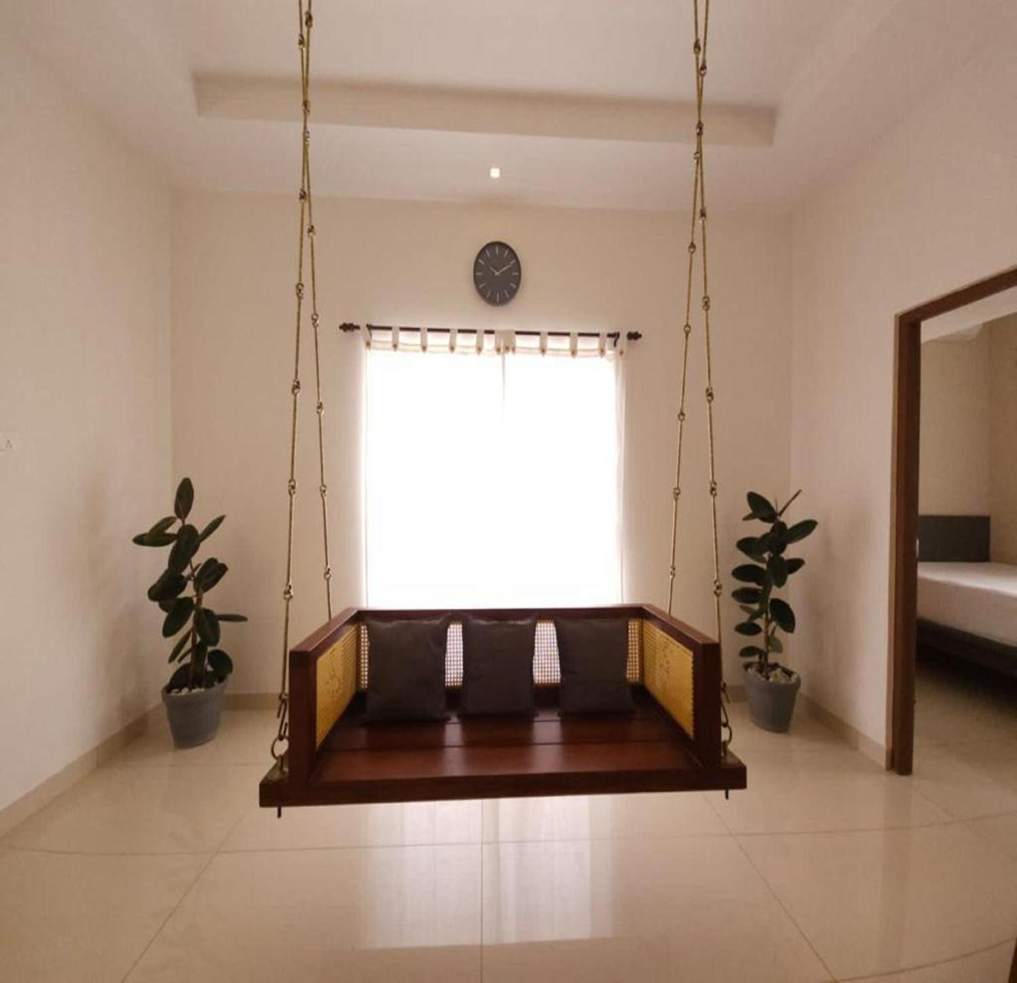 Thulasi Avenue Inn Pollachi Ngoại thất bức ảnh