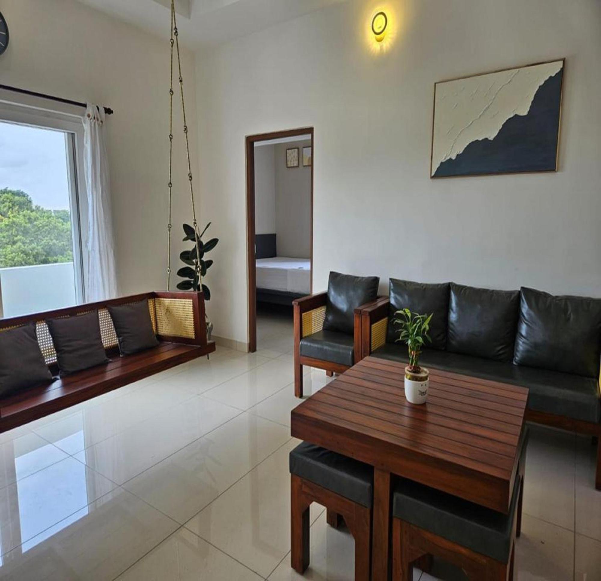 Thulasi Avenue Inn Pollachi Ngoại thất bức ảnh