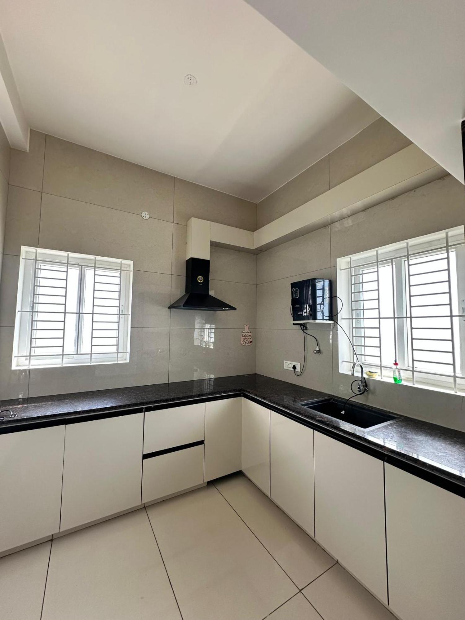 Thulasi Avenue Inn Pollachi Ngoại thất bức ảnh