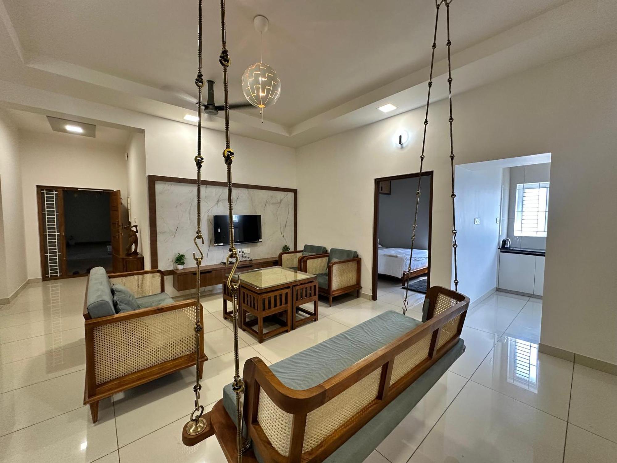 Thulasi Avenue Inn Pollachi Ngoại thất bức ảnh